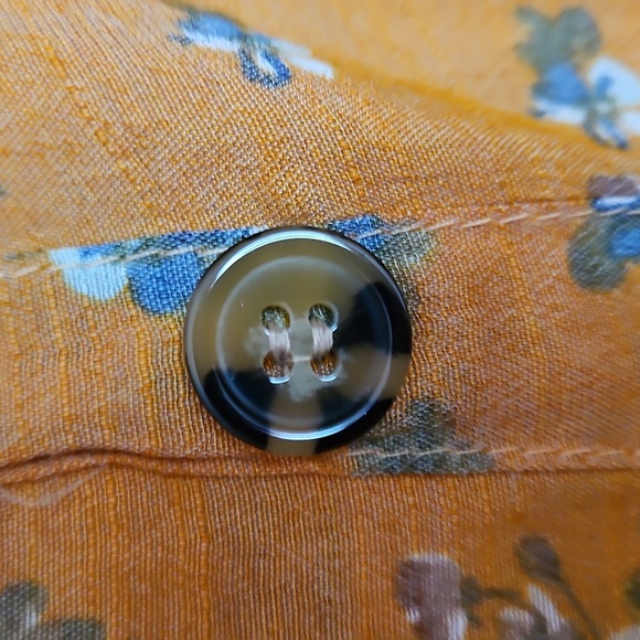 Orange Floral Button-Down V-Neck Blouse, Lightweight, Sheer, Sz XL - Picture 4 of 8